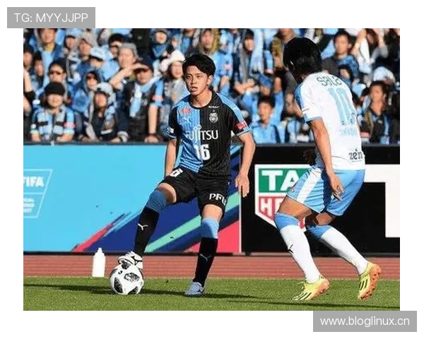 杜埃与维尔茨中场组织与控制力对比分析 杜埃与维尔茨中场组织与控制力对比分析