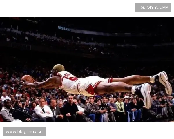 罗德曼抢篮板对比尤因，防守篮下效率显著提升