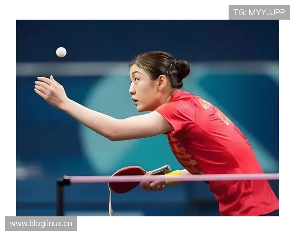 陈梦今天打完球直接去逛奢侈品店？这反差有点大啊！