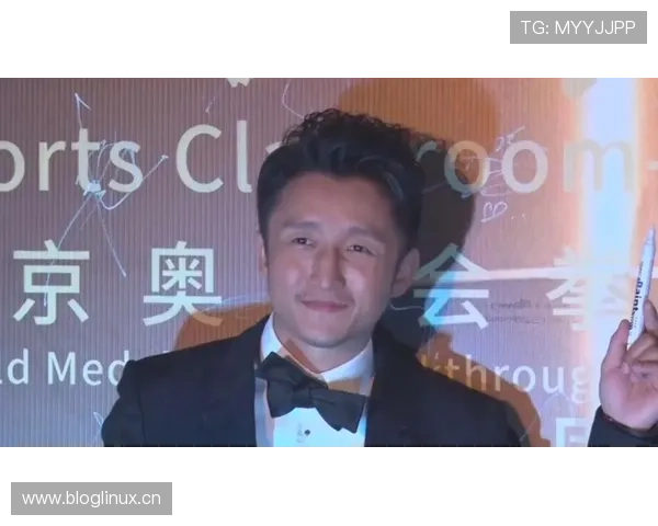 邹市明家的冰箱里居然塞满了能量胶？